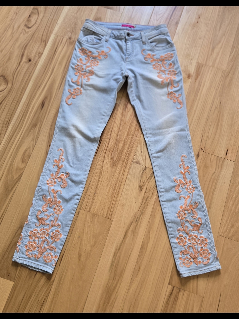 Alice + Olivia Light Blue Skinny Jeans with Coral Embroidery, Tall 33" Inseam